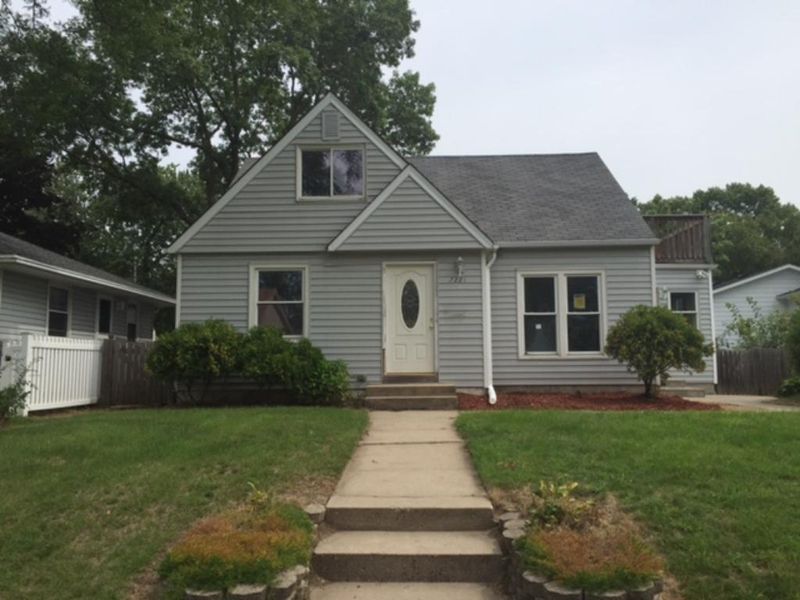7221 1st Ave S, Richfield, MN 55423