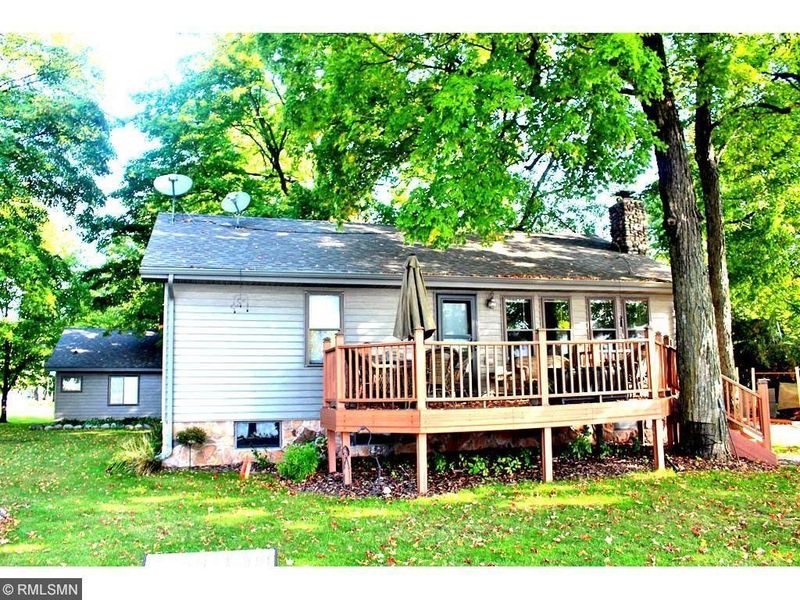 285 Bennett St, Wahkon, MN 56386