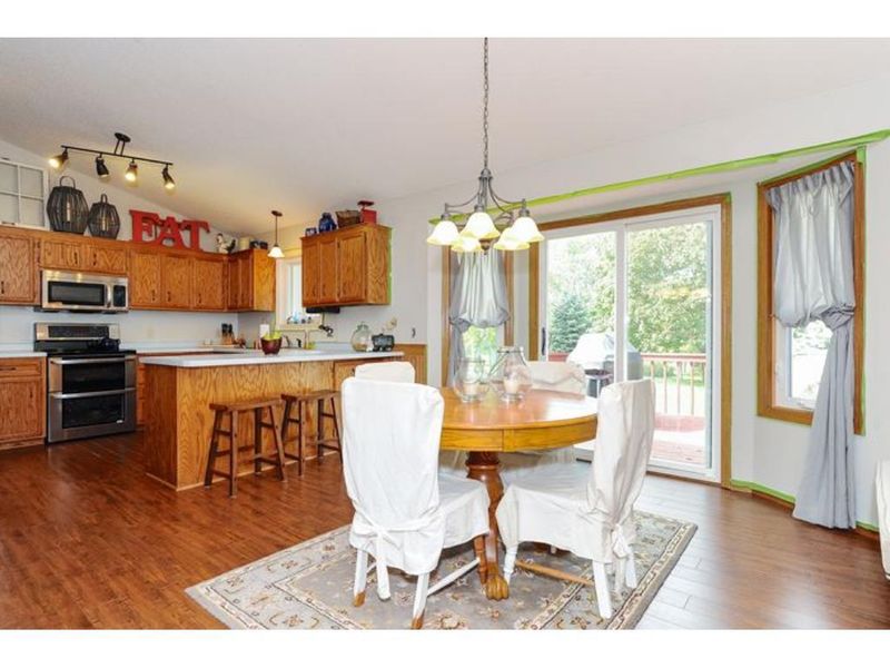 14781 Hallmark Dr, Apple Valley, MN 55124