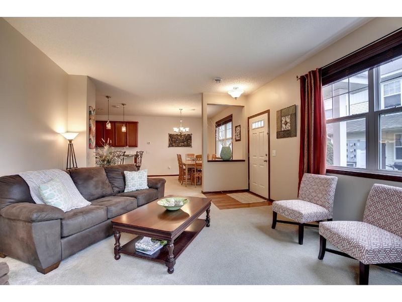 3316 Hazel Trl #B, Woodbury, MN 55129