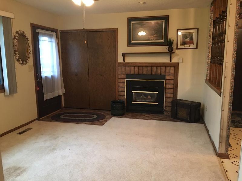 7925 85th Ct N, Brooklyn Park, MN 55445