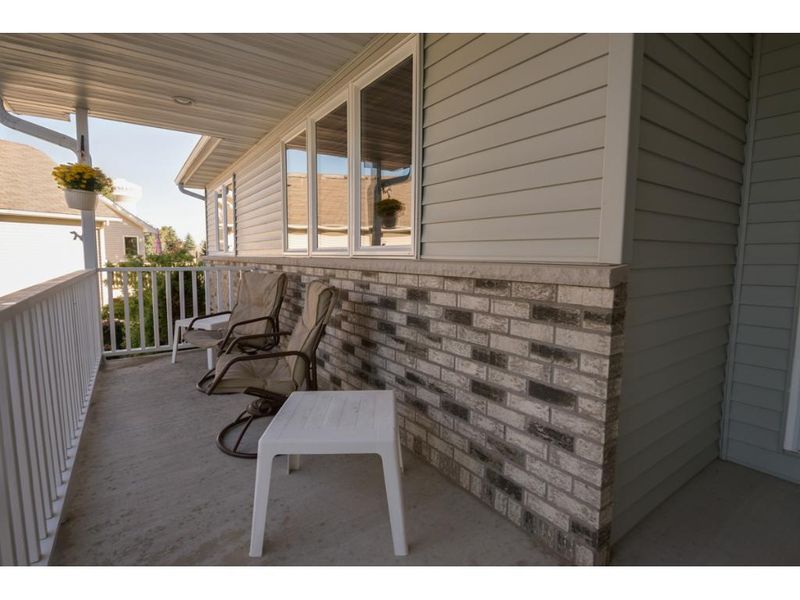 13832 Belmont Trl, Rosemount, MN 55068