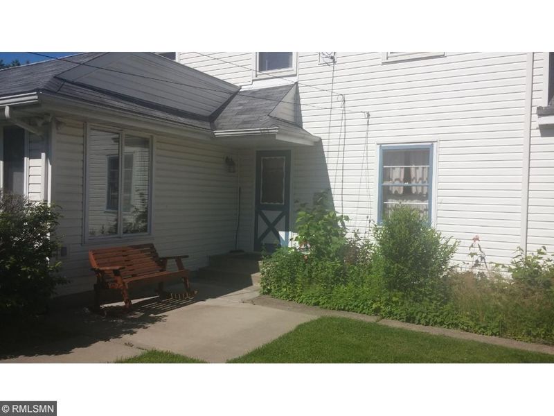 1552 Atlantic St, Saint Paul, MN 55106