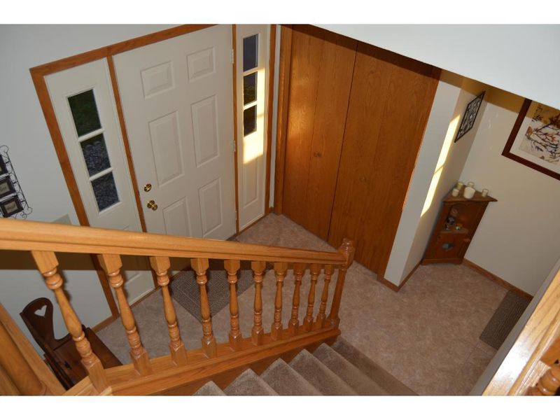 4123 Parkway Ponds Ln, White Bear Lake, MN 55110
