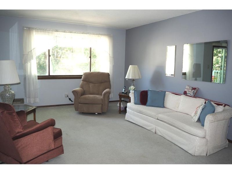13387 Foliage Ave, Apple Valley, MN 55124