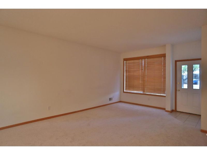 4565 Victor Pa #4, Hugo, MN 55038