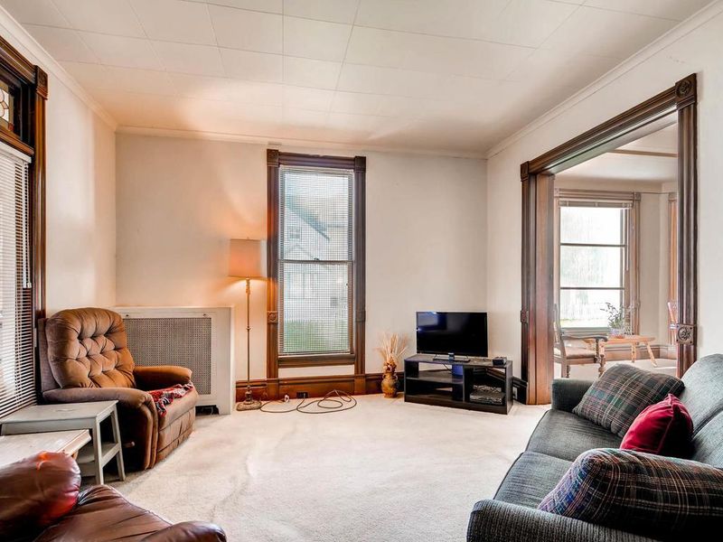 2627 Colfax Ave N, Minneapolis, MN 55411