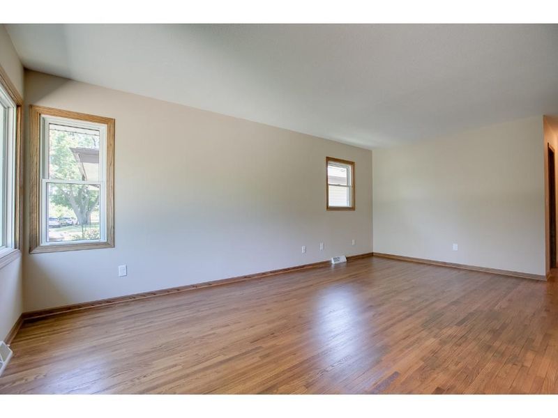 1804 Colorado Ave S, Saint Louis Park, MN 55416