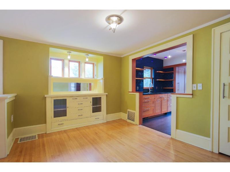 609 Penn Ave S, Minneapolis, MN 55405
