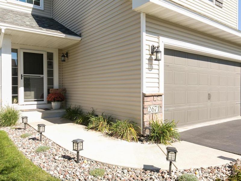 2671 Lower 147th Ct W, Rosemount, MN 55068