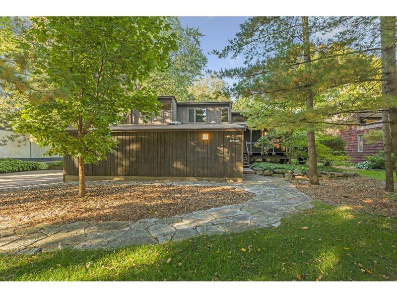 2159 Folwell Ave, Falcon Heights, MN 55108