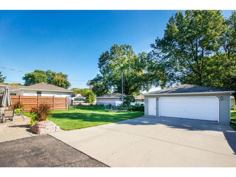 7605 Park Ave S, Richfield, MN 55423