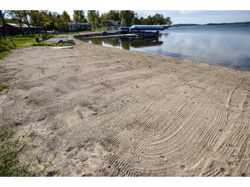 45246 Crystal Hills Dr, Pelican Rapids, MN 56572