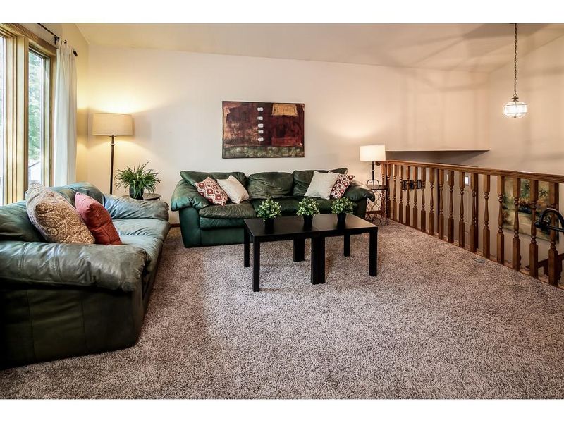 3909 Westbury Way, Eagan, MN 55123