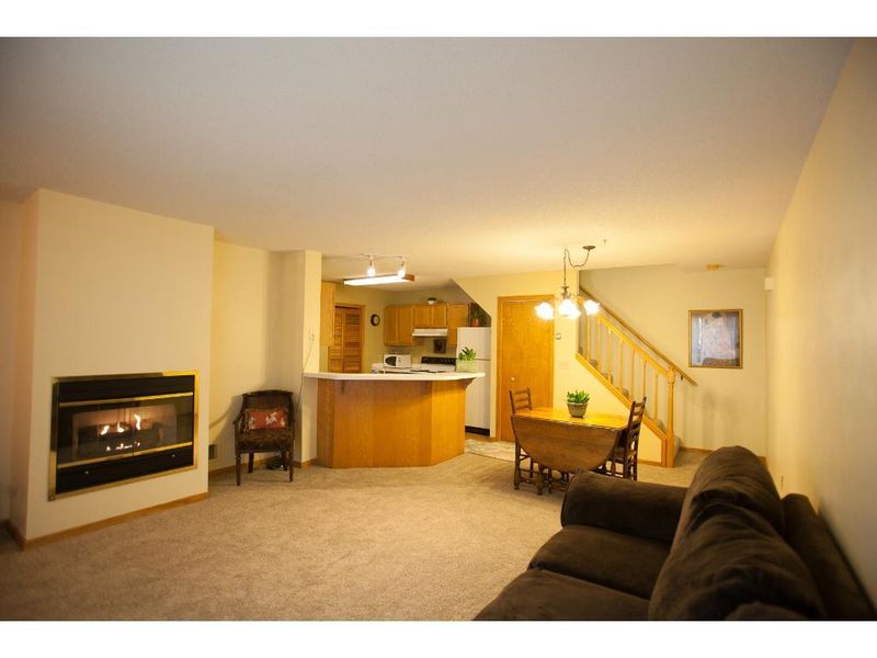 1252 Birch Ct #22, White Bear Lake, MN 55110