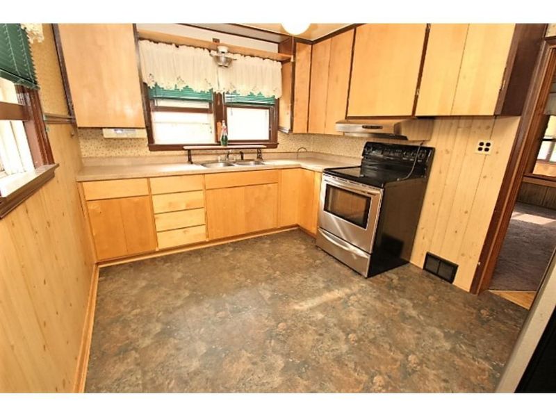 731 Ash St S, Sauk Centre, MN 56378