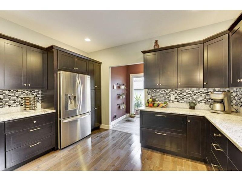 1253 James Ave, Saint Paul, MN 55105