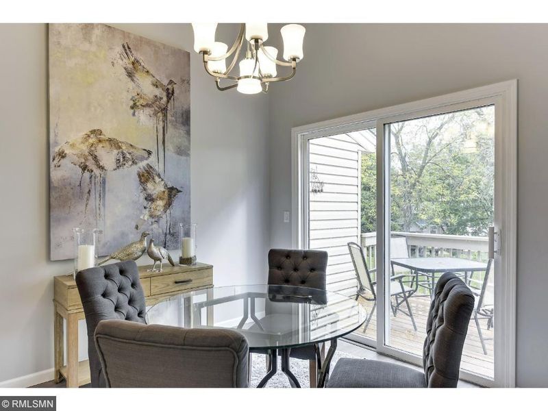 5373 Beachside Dr, Minnetonka, MN 55343
