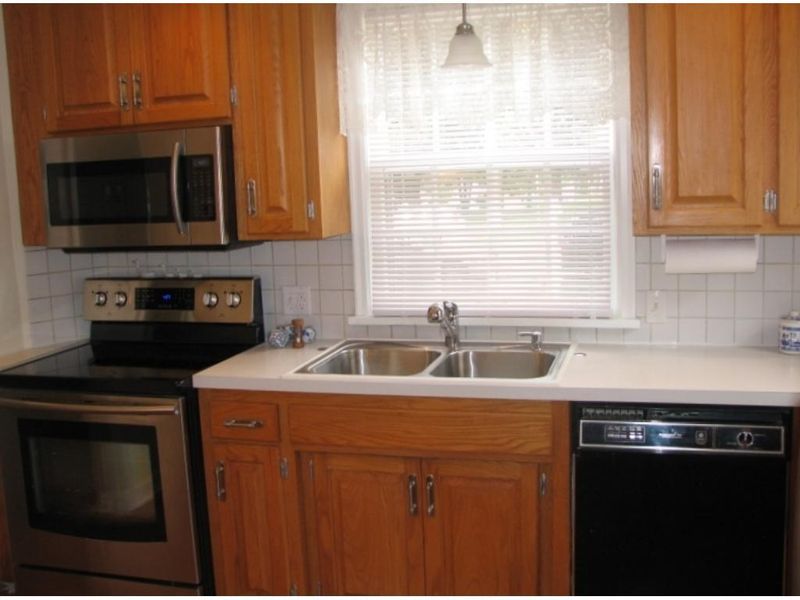 421 E Broadway St, Owatonna, MN 55060
