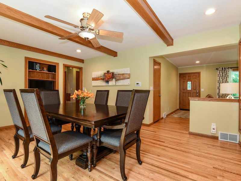 3709 W 103rd St, Bloomington, MN 55431