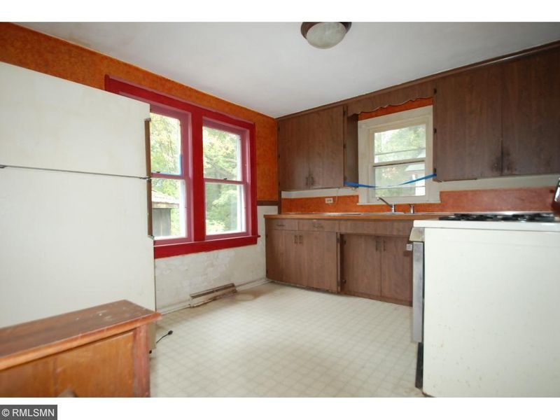 3525 Lyric Ave, Wayzata, MN 55391