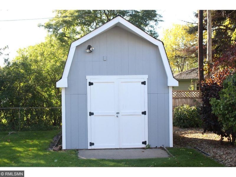 6300 Quincy St NE, Fridley, MN 55432