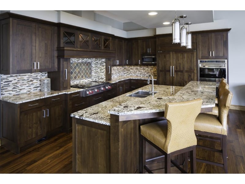20975 Channel Dr, Greenwood, MN 55331