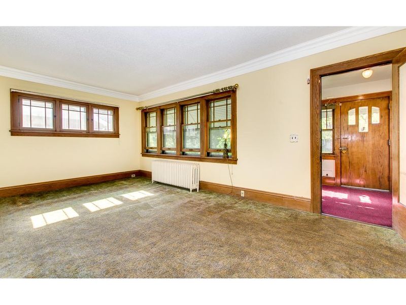 4125 Park Ave, Minneapolis, MN 55407