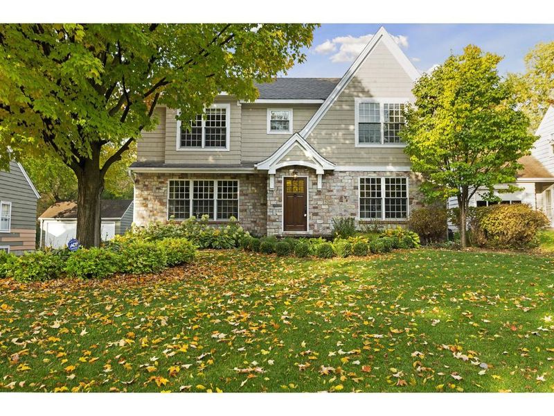 5240 Halifax Ave S, Edina, MN 55424