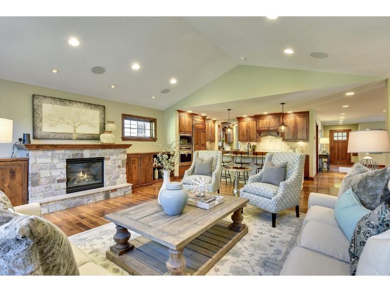 5240 Halifax Ave S, Edina, MN 55424