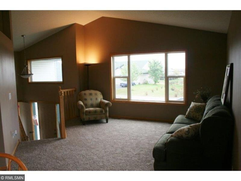 570 Forest Rd, Big Lake, MN 55309