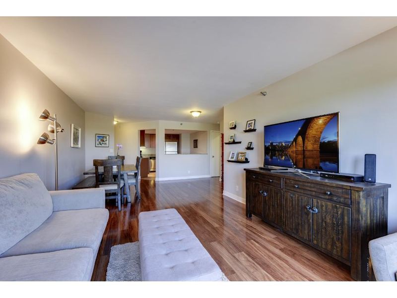 20 2nd St NE #P1608, Minneapolis, MN 55413