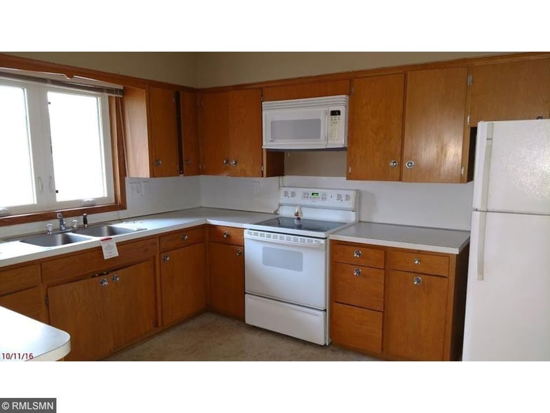 121 4th Ave W, New Munich, MN 56356