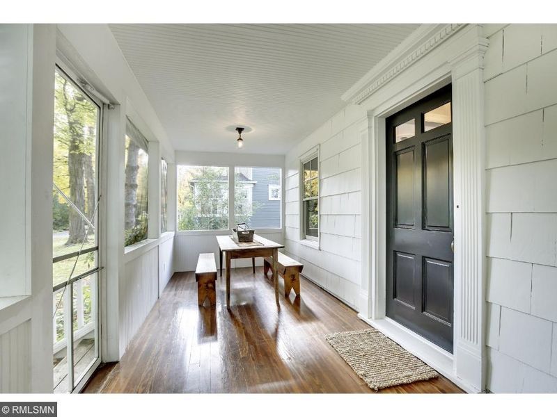 2327 Lafayette Rd, Wayzata, MN 55391