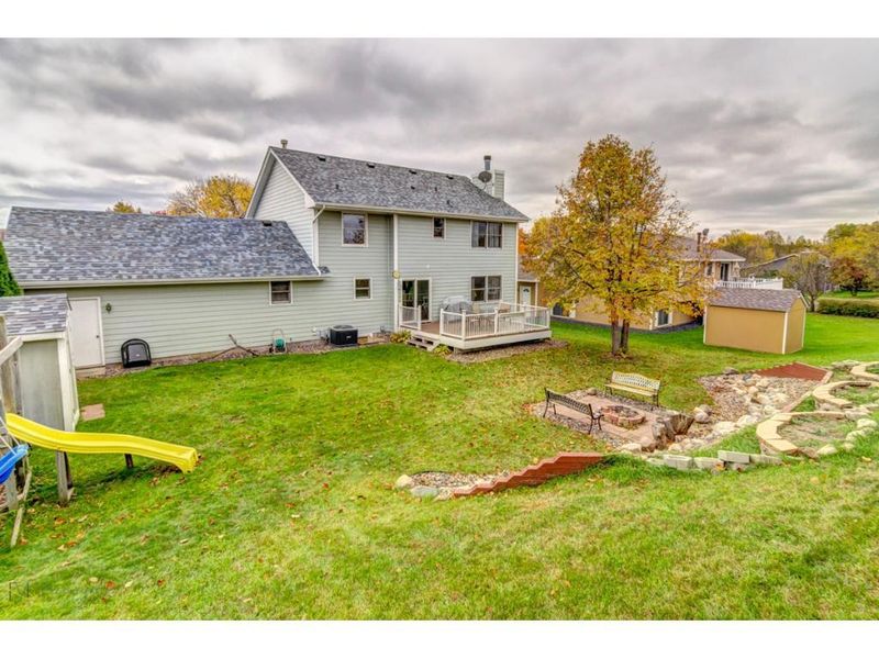 4368 W 144th St, Savage, MN 55378