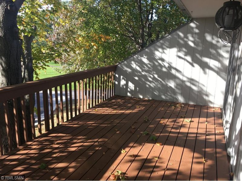 7000 Ives Ln N, Maple Grove, MN 55369