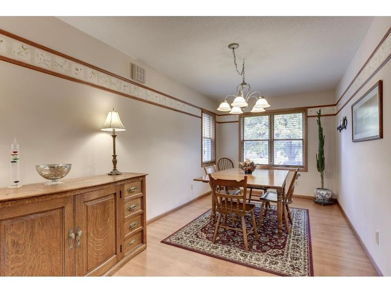 345 11th St, Howard Lake, MN 55349
