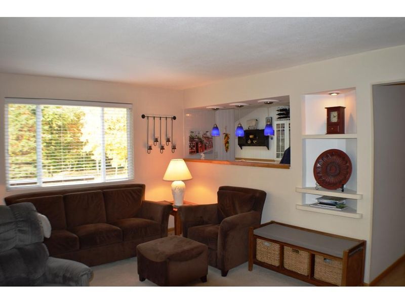 9334 Howard Lake Dr NE, Forest Lake, MN 55025