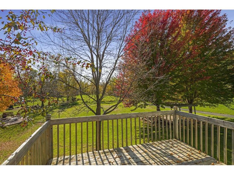 2780 Oak Ridge Dr, Monticello, MN 55362