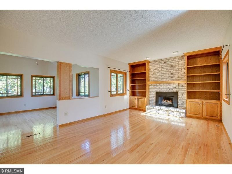 4516 Edinbrook Ter, Brooklyn Park, MN 55443