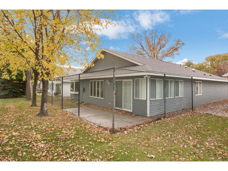 302 Waite Ave S, Saint Cloud, MN 56301