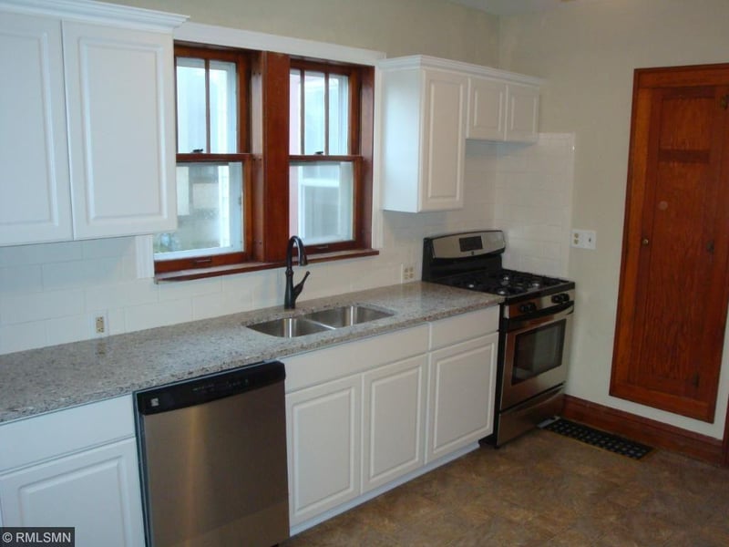 23445 Water St, Hampton, MN 55031