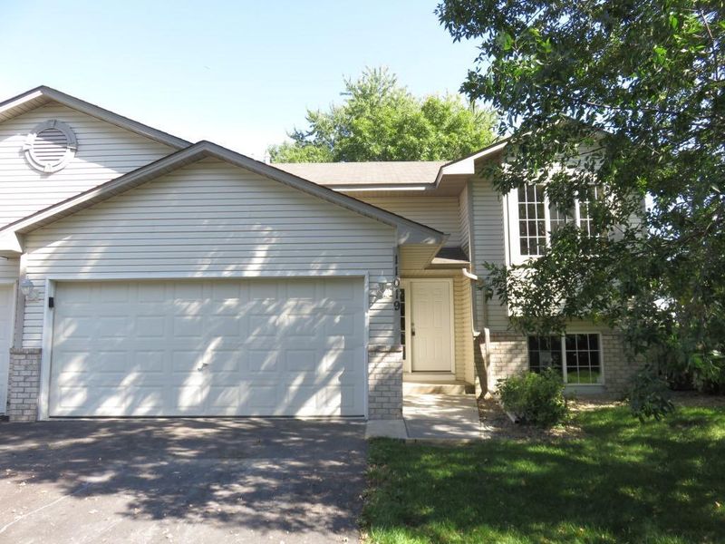 11019 Frankfort Pw NE, Saint Michael, MN 55376