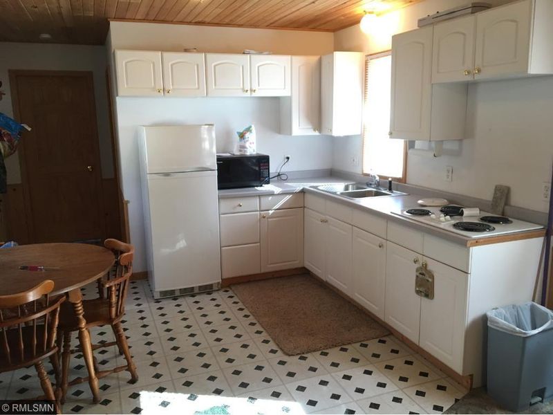 33045 Aspen Ln, Motley, MN 56466
