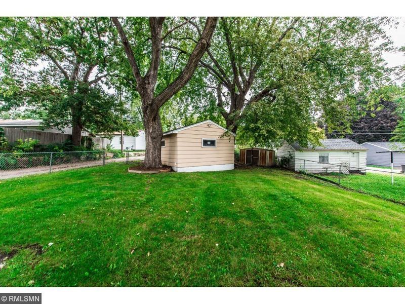 3546 Thomas Ave N, Minneapolis, MN 55412