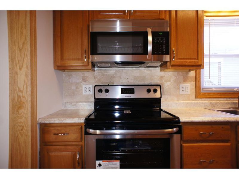 688 N Franklin St, Mondovi, WI 54755