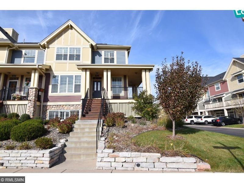 15617 Eaglewood Ln, Apple Valley, MN 55124