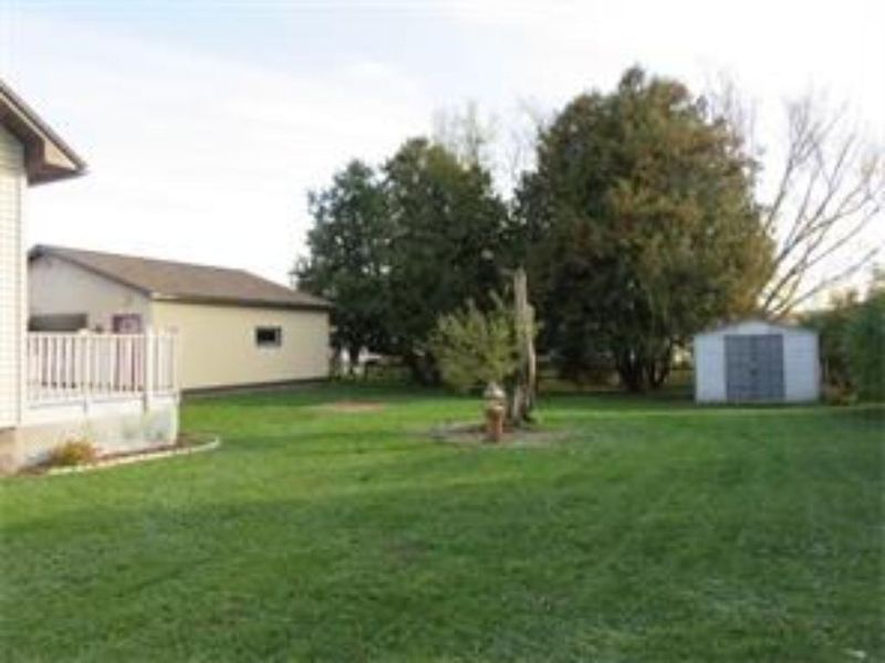 26313 W Mondovi St, Eleva, WI 54738