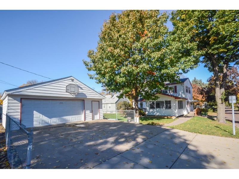1716 Clear Ave, Saint Paul, MN 55106