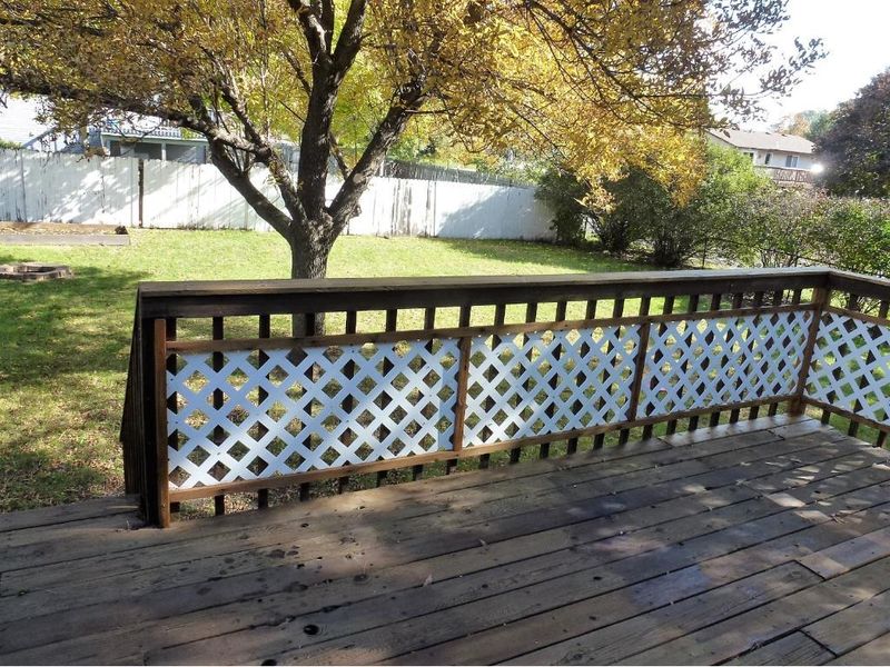 1484 Laurel Ave, Saint Paul Park, MN 55071